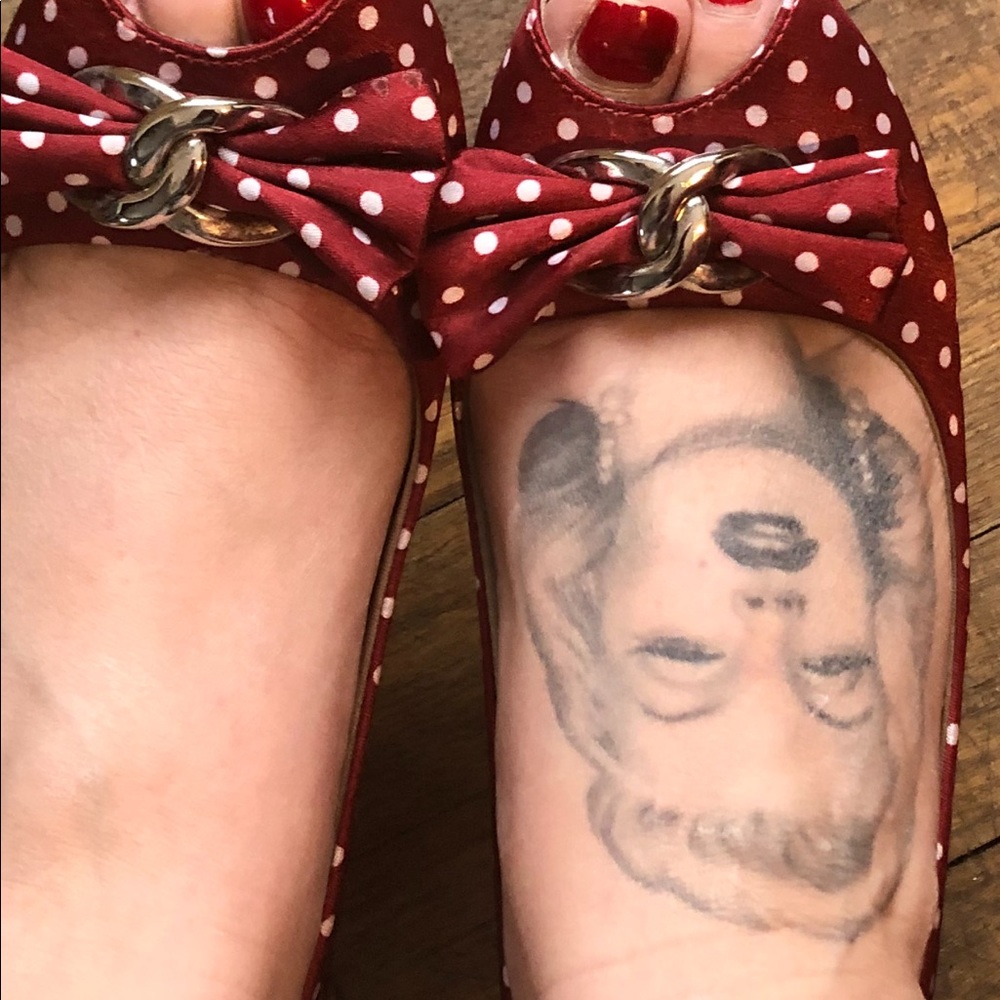 Beautiful red polkadot pinup shoes size 8